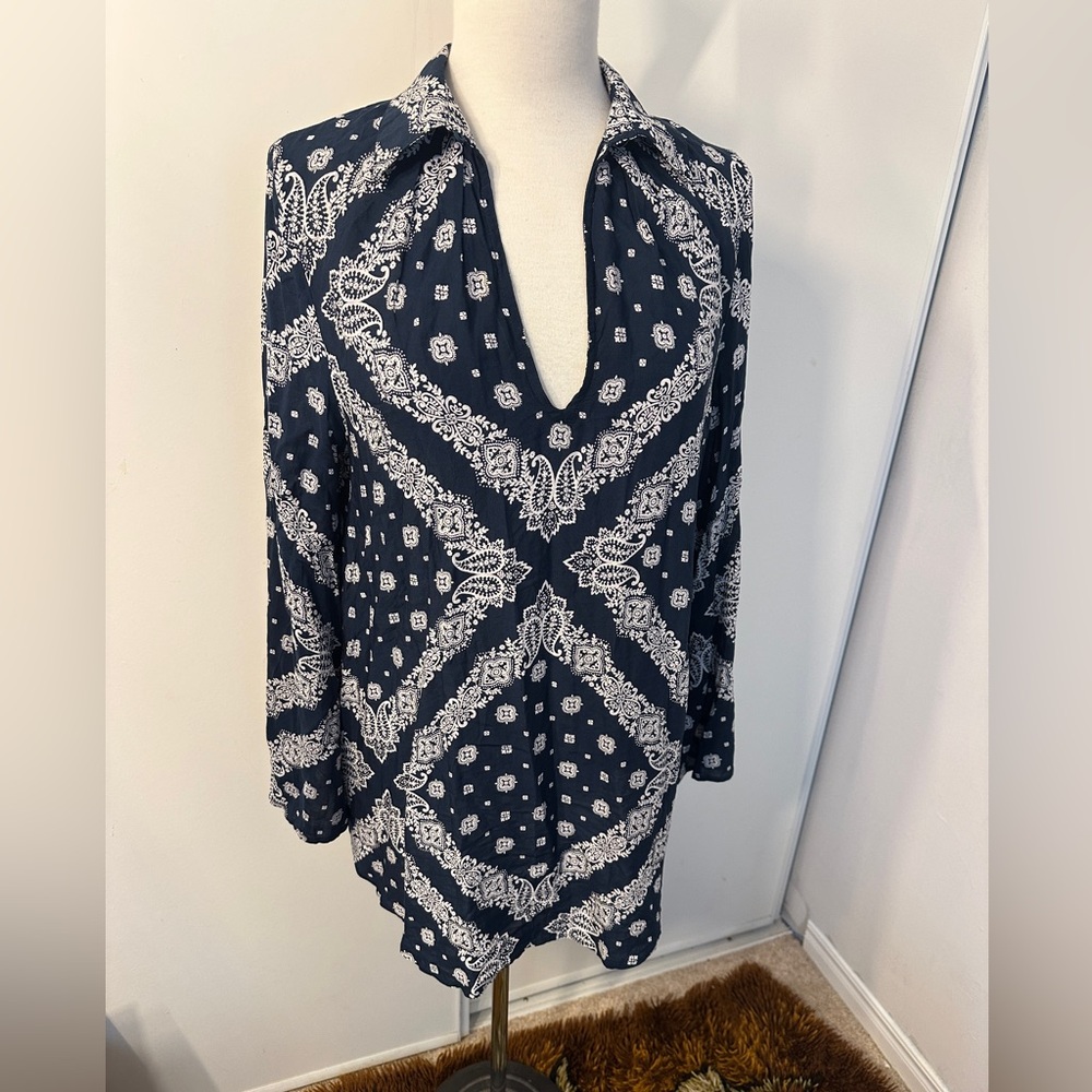 Anama Blue and White Relaxed Graphic Tunic